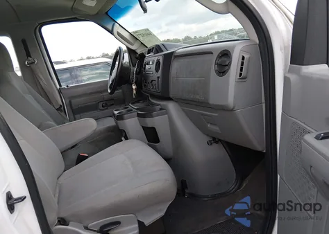 2012 Ford E-150 Xl z USA, uszkodzony, nr VIN 1FMNE1BL5CDB13942